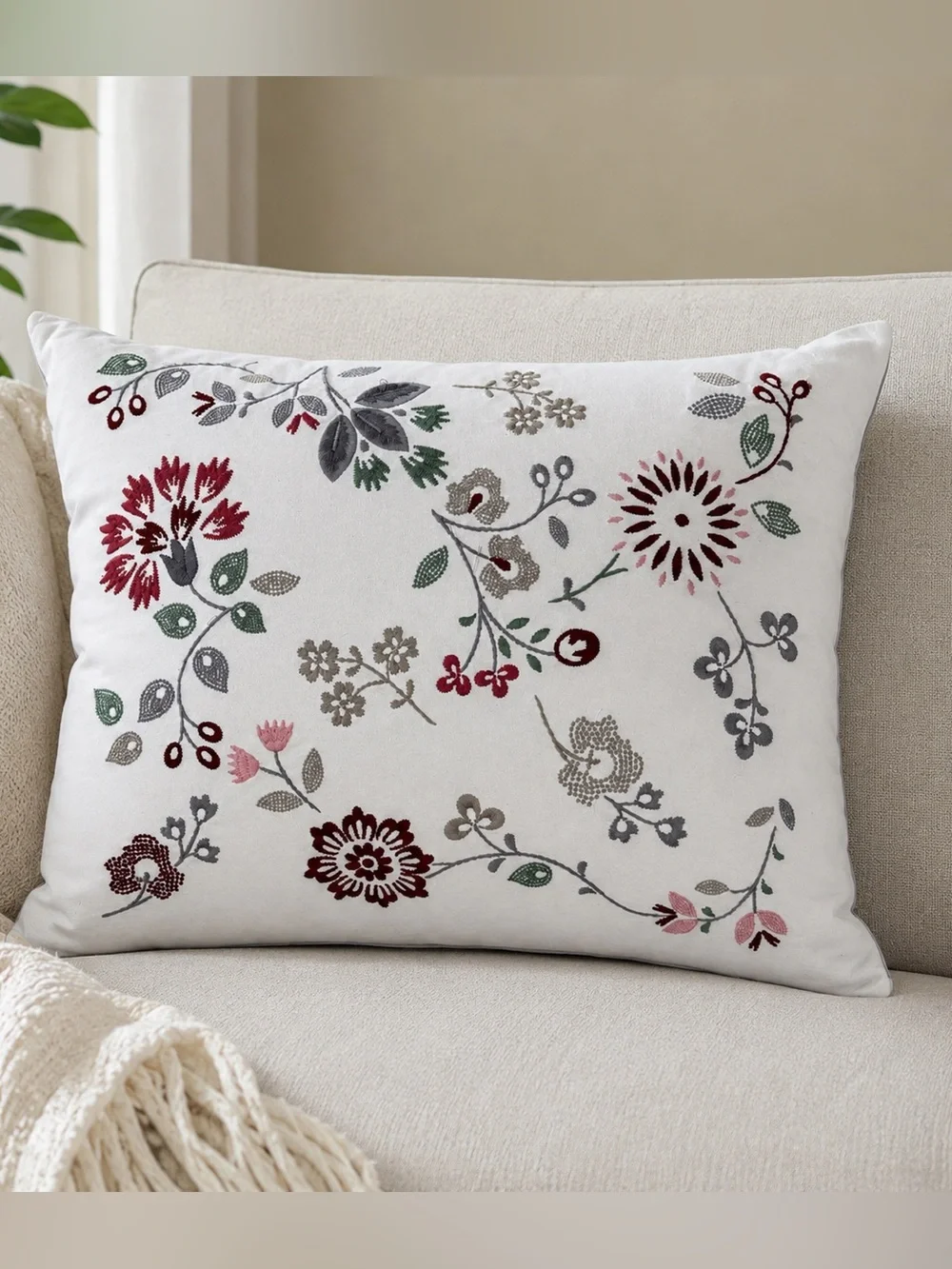 IKEA HEDBLOMSTER Embroidered Floral Pillow 20” x 24” Down Insert